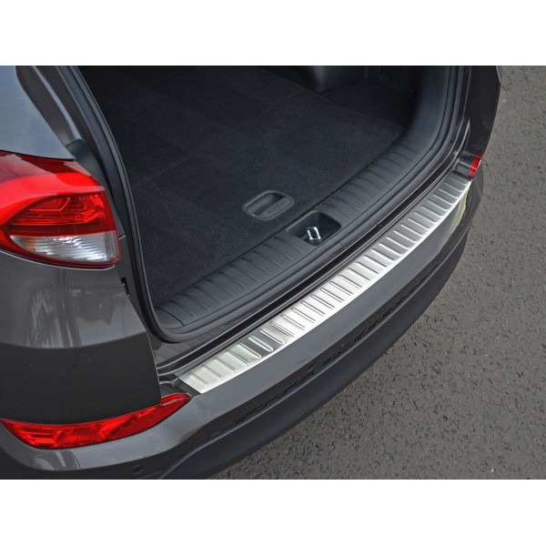Hyundai Tucson Arka Tampon Eşiği P.Çelik (Taşlı) 2015 ve Sonrası