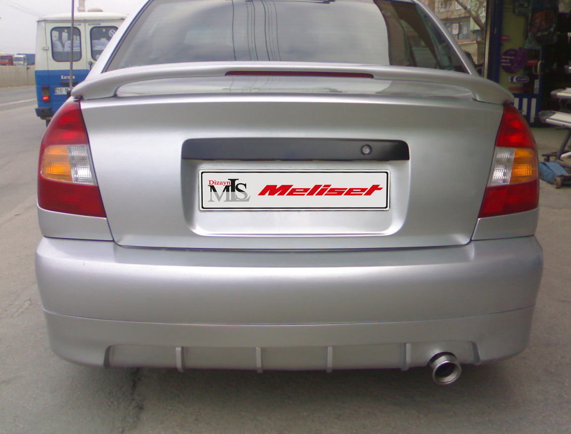 Hyundai Accent Spoiler Işıklı Mılenıum 2000-2003