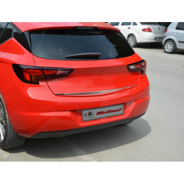 Opel Astra K Bagaj Alt Çıta P.Çelik 2015 ve Sonrası