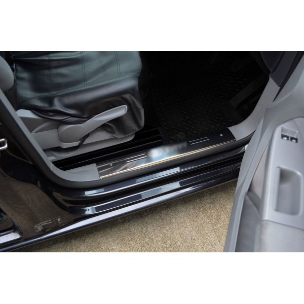 VW Caddy Krom İç Kapı Eşiği 4 Prç. P.Çelik 2015 ve Sonrası