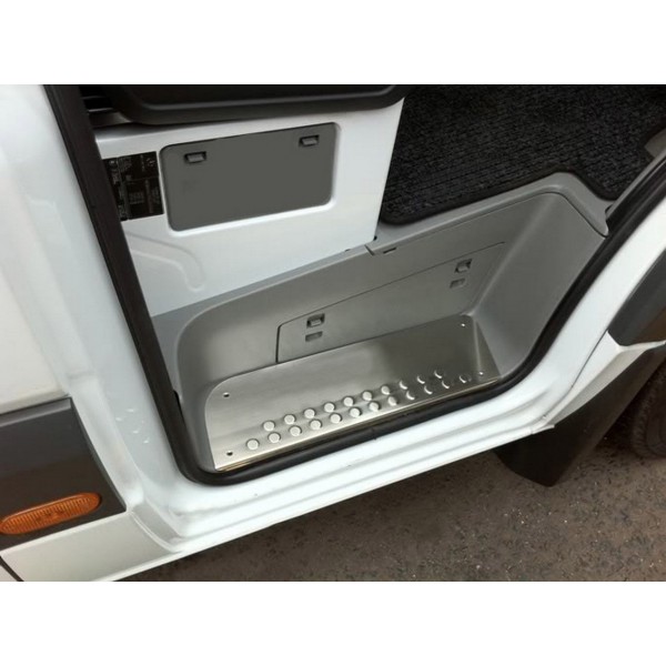 VW Crafter Kapı Eşiği 3 Prç. P.Çelik 2012-2017 Arası