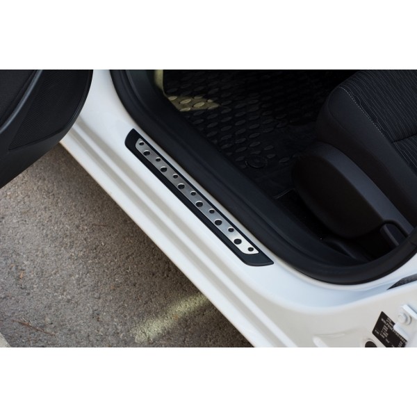 VW Passat B8 Kapı Eşiği (Dotline) 4 Prç.P.Çelik Flexill 2015 ve Sonrası